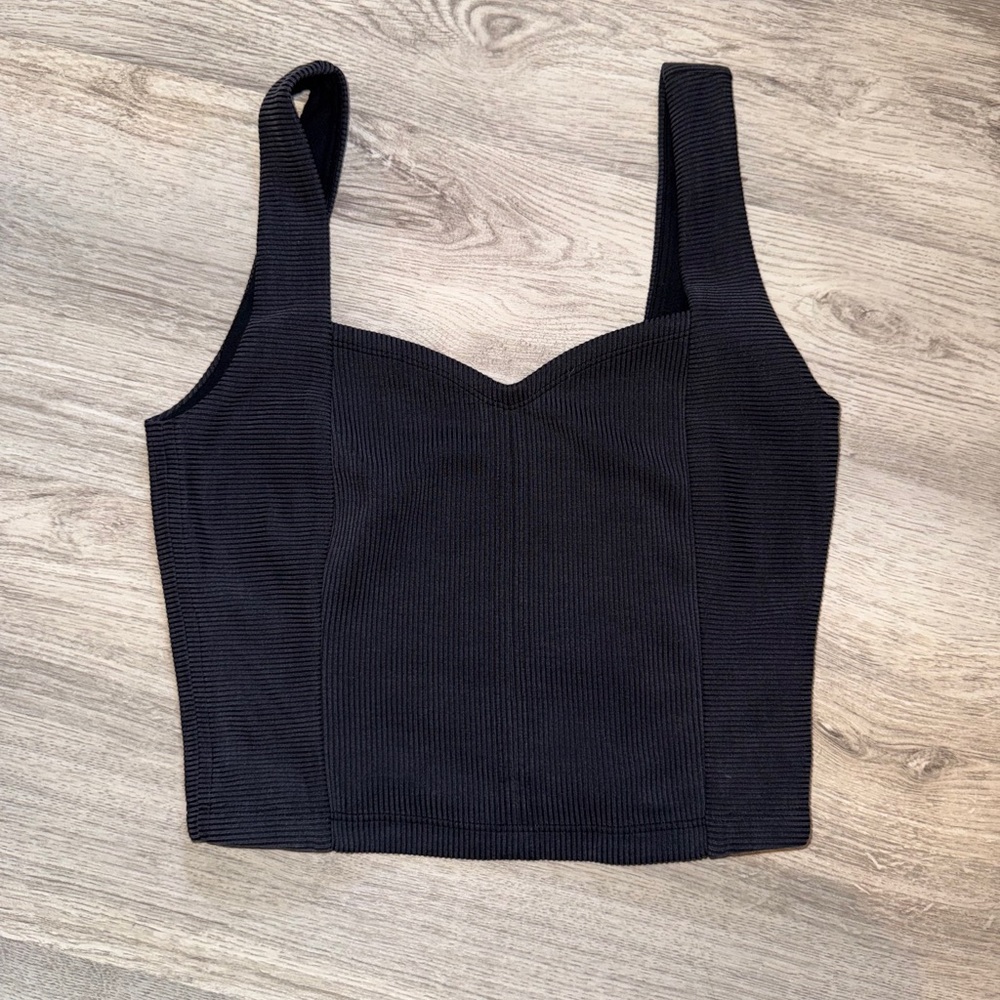 Lululemon Ribbed Active Top in Black